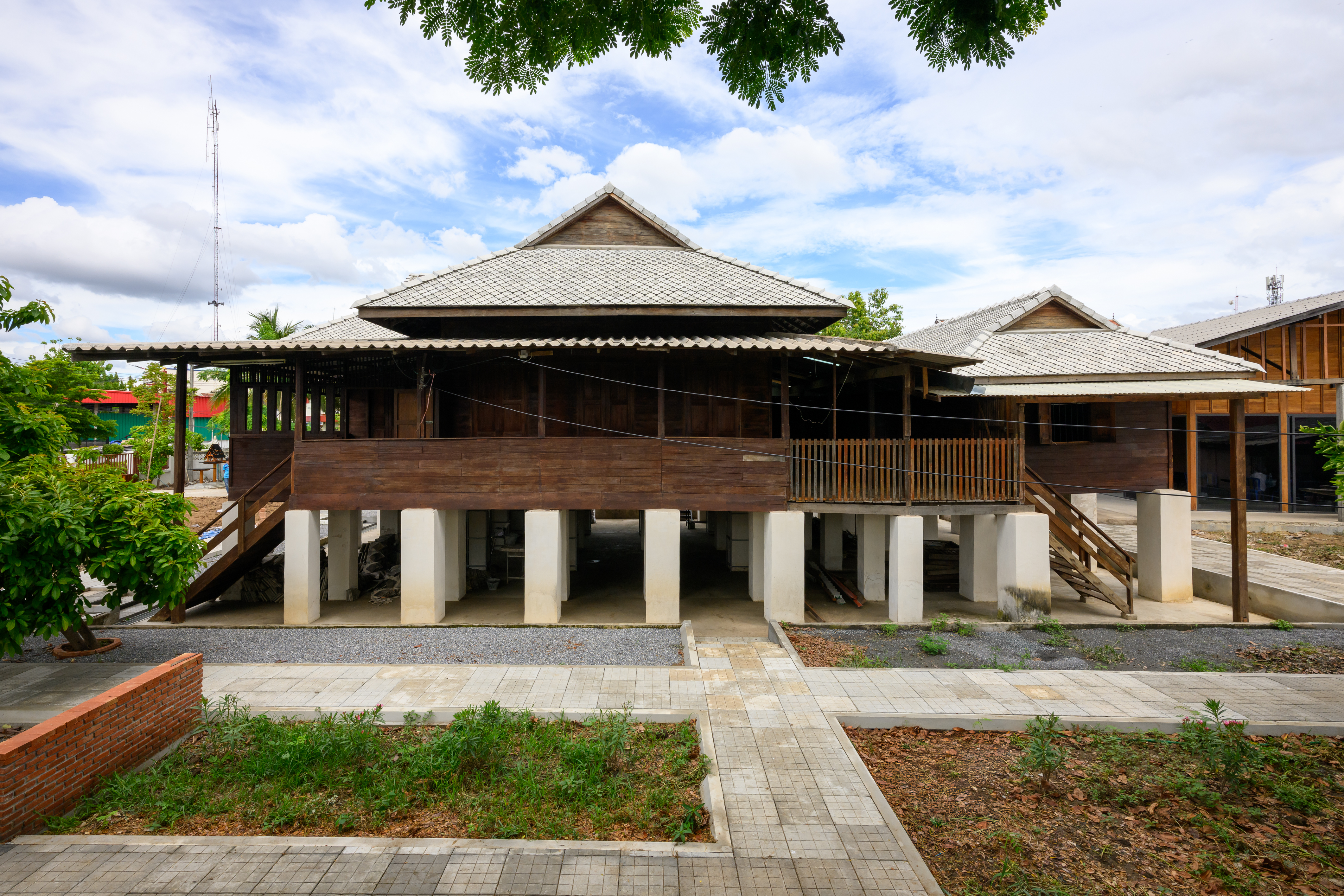 Gallery 2