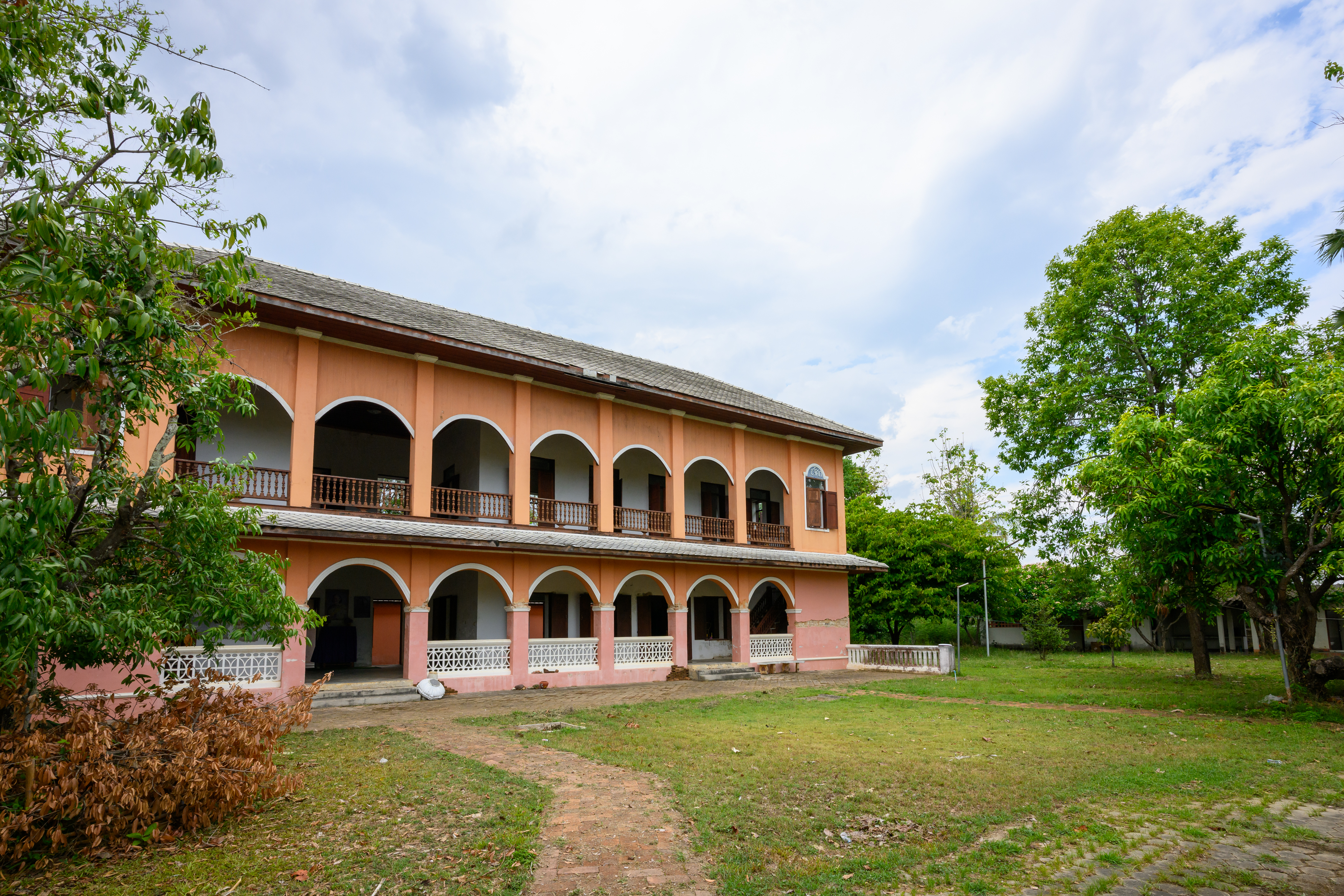 Gallery 4