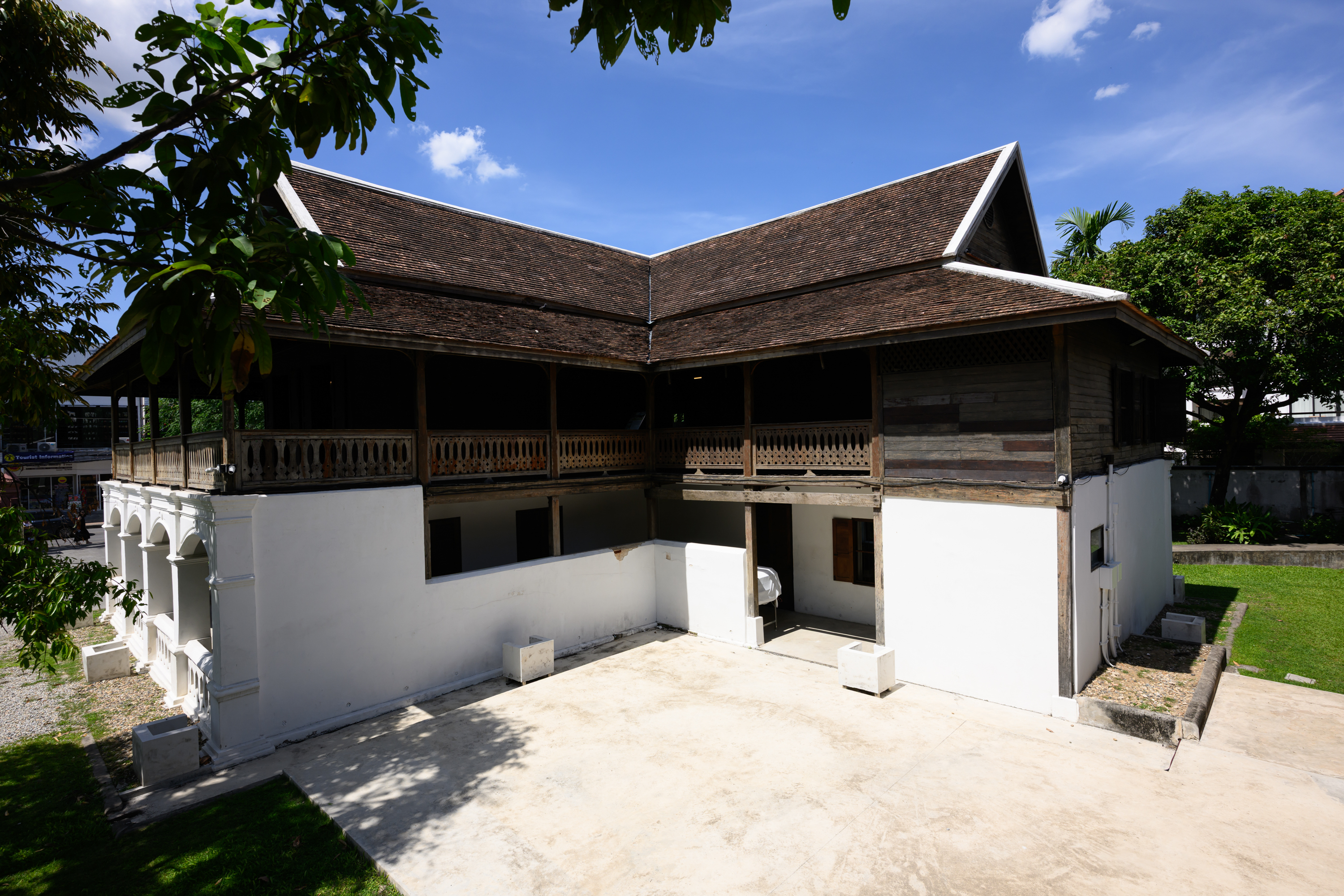 Gallery 6