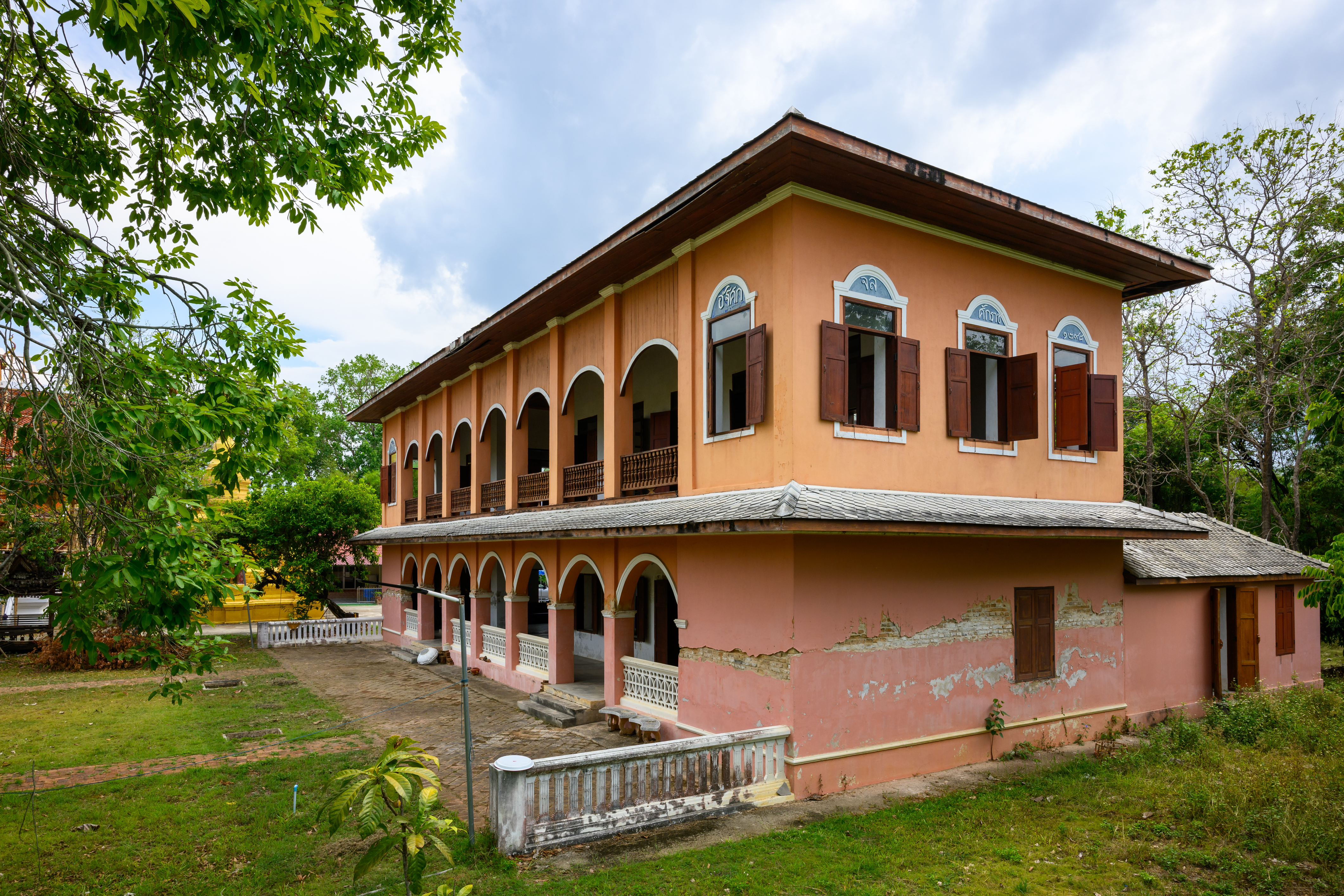Gallery 3