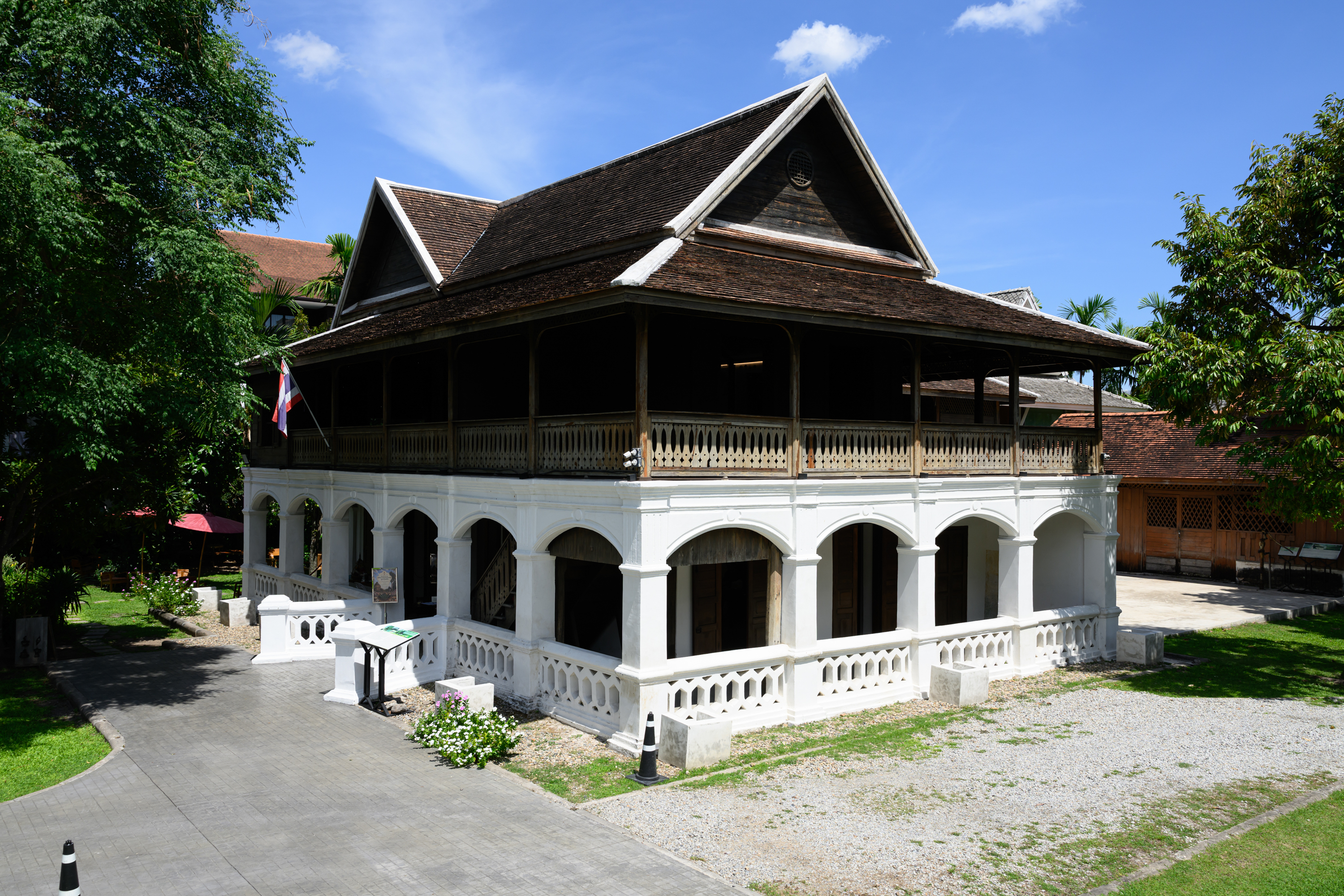 Gallery 3