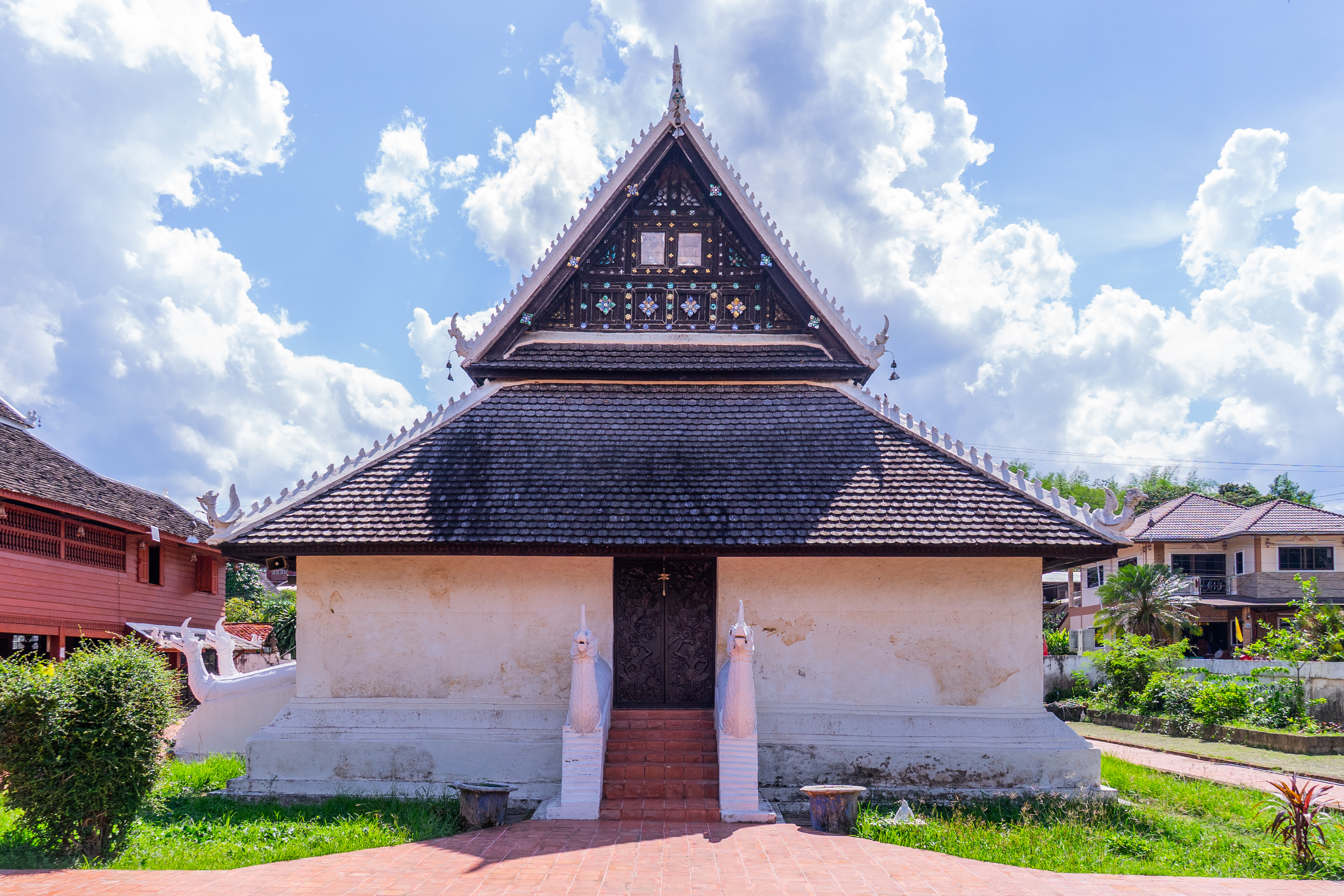 Wat Don Mool